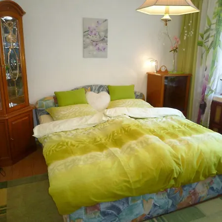 Duenengras - 300m - Freistehend Ferienhaus Koserow
