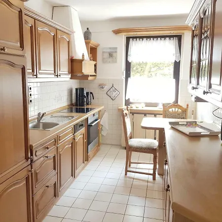 Ferienhaus Duenengras - 300m - Freistehend Koserow